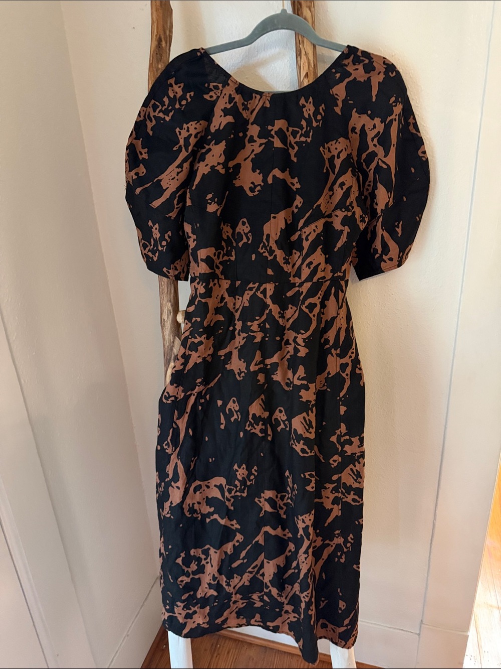 Everlane Linen Flax Black Short Sleeve Midi Dress Brown Abstract Print Size 4